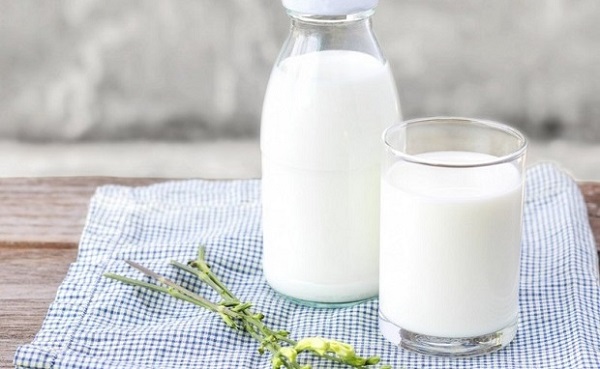 Sữa là thực phẩm tốt giúp giảm mệt mỏi