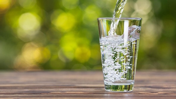 Nước lọc bao nhiêu calo? Cách uống nước lọc giảm cân