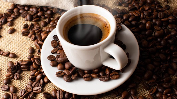 Một ly cà phê đen chứa khoảng 2,55 calo