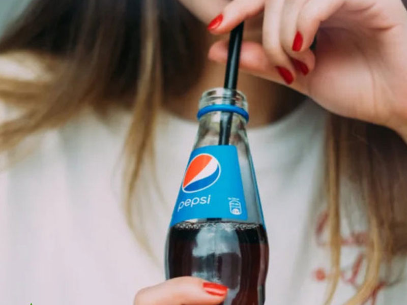 Mỗi chai Pepsi thể tích 330ml sẽ chứa hơn 100 calo
