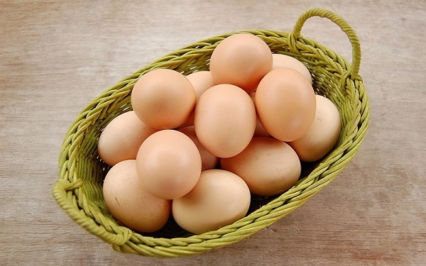 Ăn trứng vừa phải cũng rất tốt cho người bị gout
