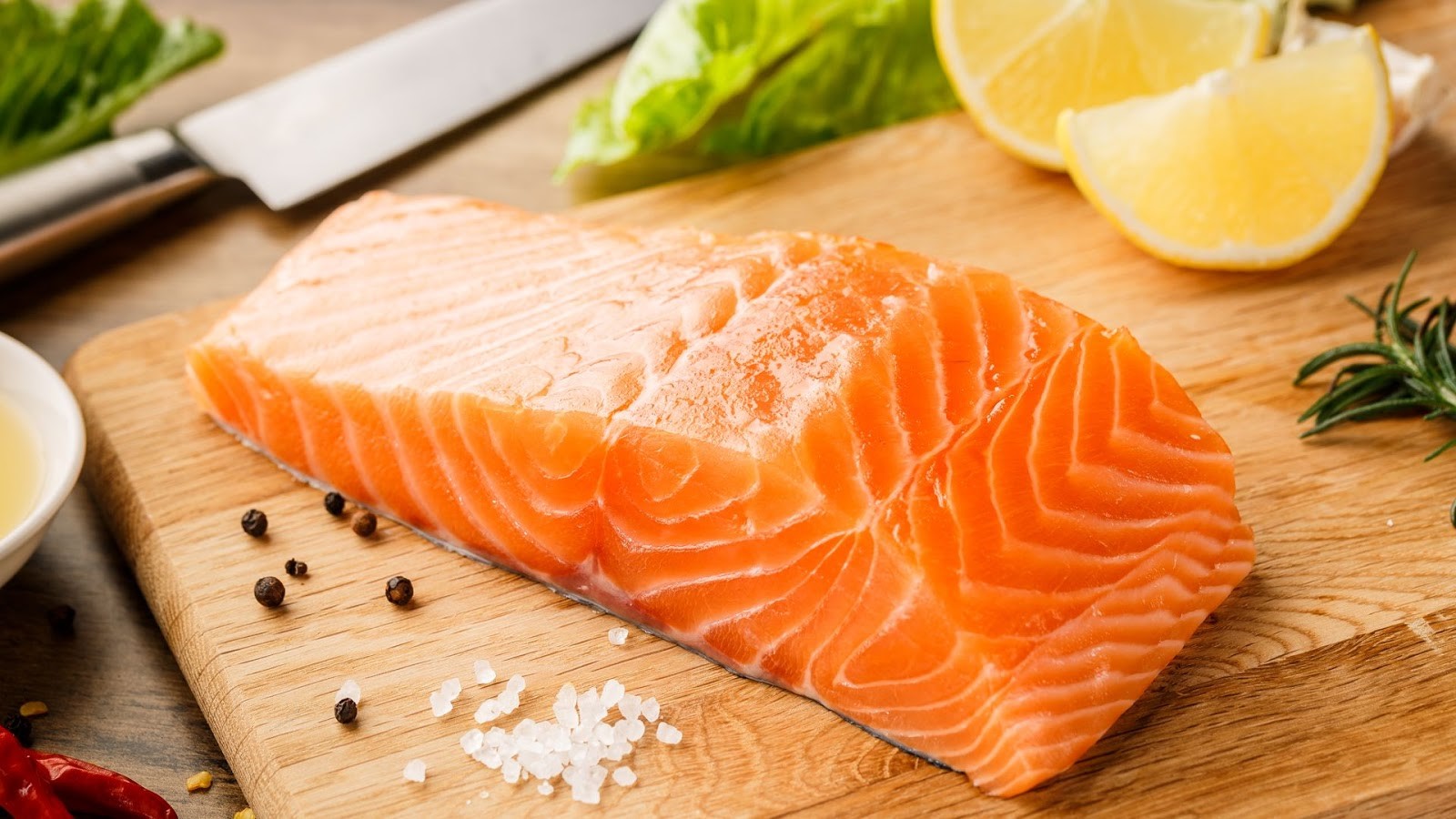 Axit béo omega-3 có tác dụng giảm các triệu chứng viêm