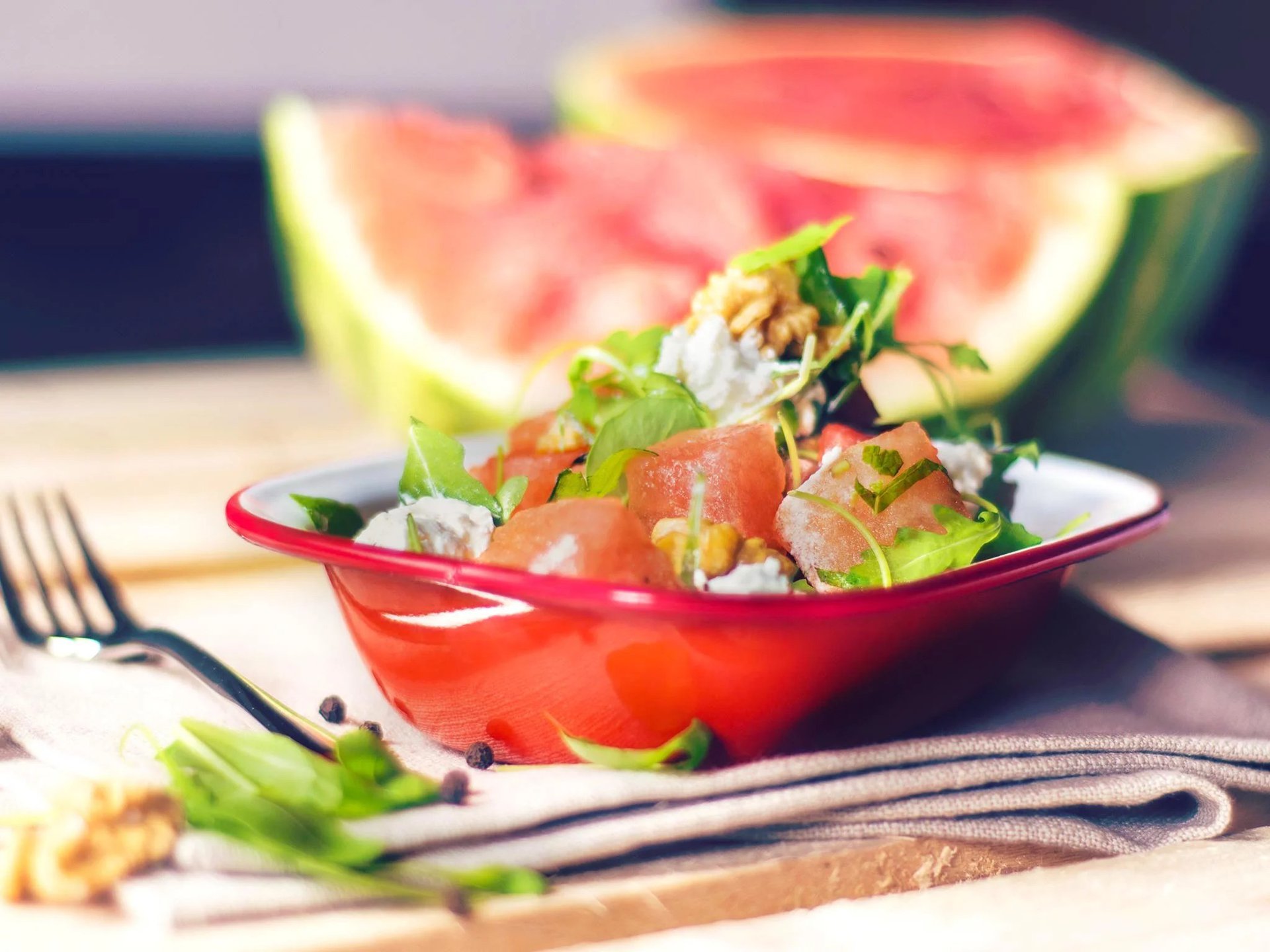 Salad là món ăn bạn nên thêm vào thực đơn giảm cân 