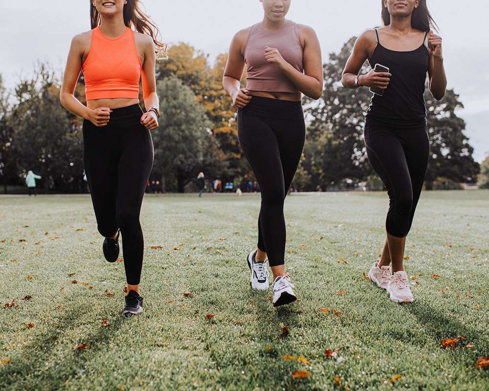 Tham gia vào các nhóm chạy bộ giúp tạo động lực nhiều hơn