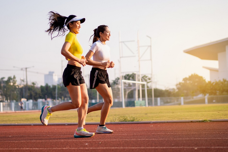 Chạy bộ là một cách vận động tích cực giúp cơ thể tiêu thụ calo hiệu quả
