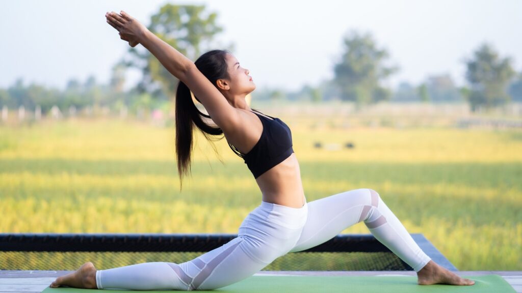 Tập yoga giúp bạn có thân hình đẹp và thư giãn đầu óc 