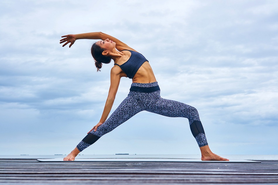 Tập yoga giảm mỡ bụng là mục tiêu mà nhiều chị em tìm đến bộ môn này 