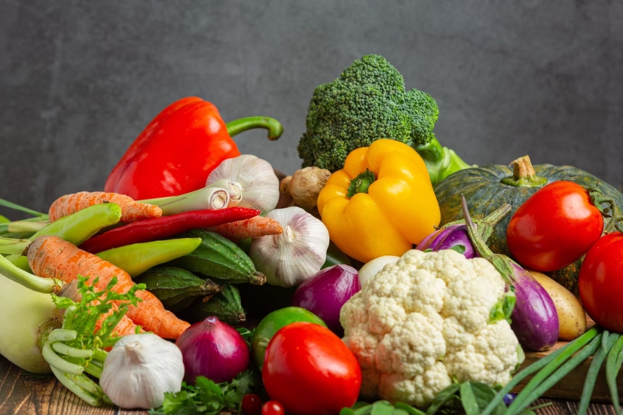 Thực phẩm giàu chất xơ từ rau, củ, quả sẽ hỗ trợ hệ tiêu hoá tốt hơn