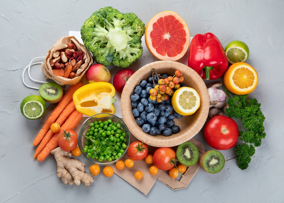 Vitamin C được tìm thấy nhiều trong các loại rau củ quả 