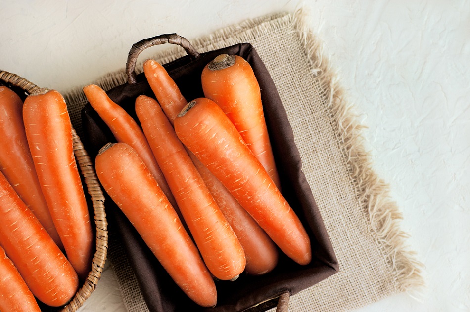 Vitamin A trong cà rốt là một chất chống oxy hóa giúp giảm thiểu tổn thương mắt