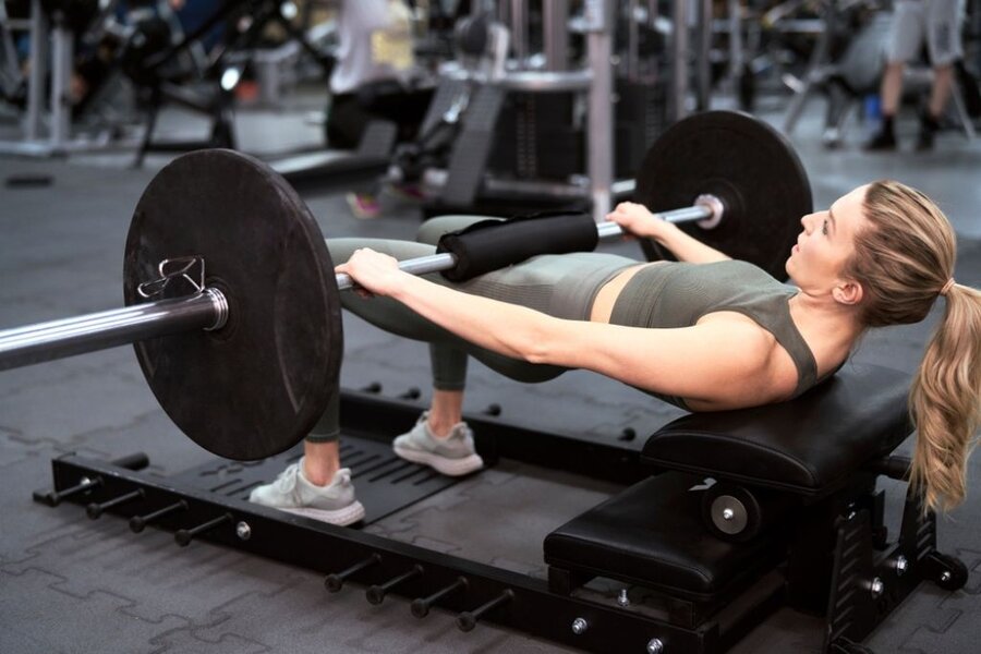 Hip Thrust là bài tập cho cơ mông thúc đẩy vòng 3 đầy đặn và săn chắc hơn.
