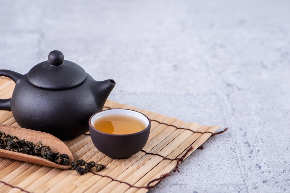 Trà khô dễ uống hơn trà xanh vì đã được sơ chế qua