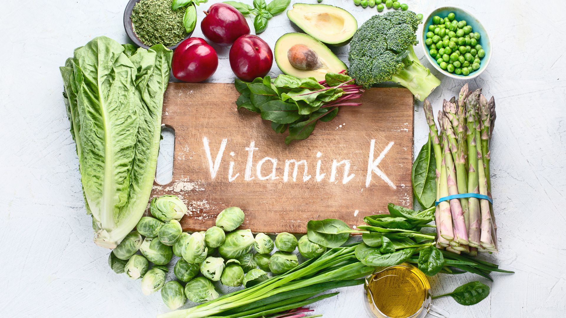 Những lưu ý khi bổ sung vitamin K vào cơ thể.