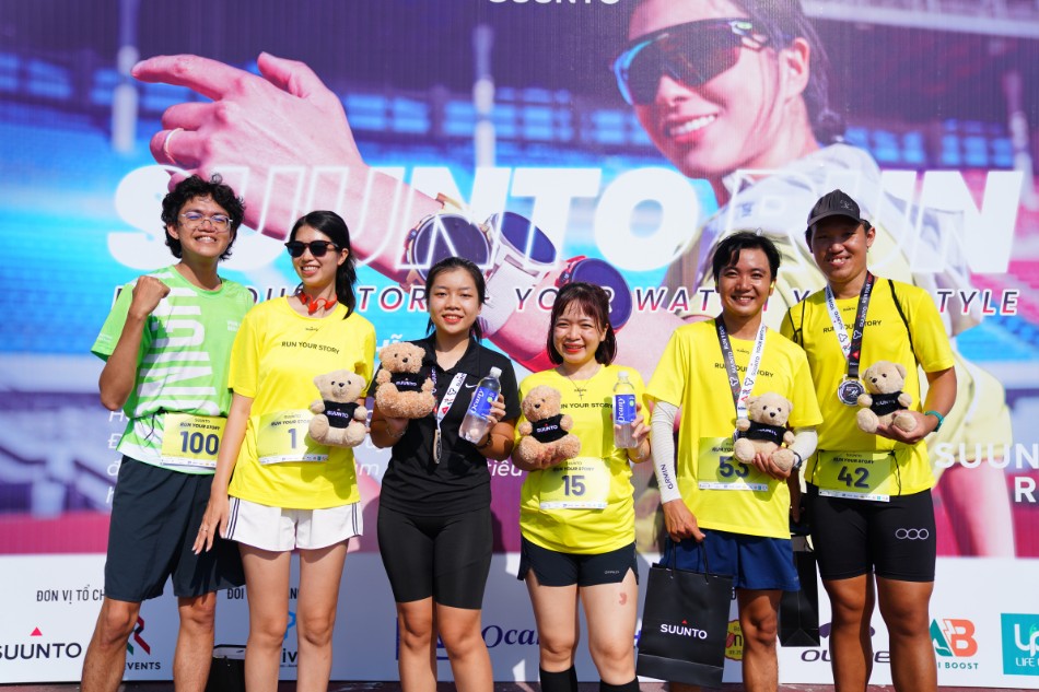 ocany dong hanh cung giai chay bo suuunto run 2